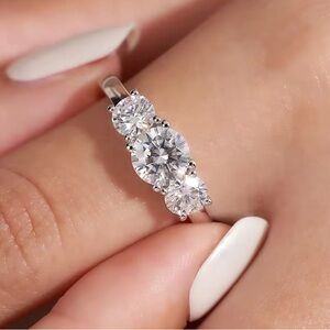 Three Stones 3,6CT Moissanite GRA Certificate 925 Sterling Silver Ring